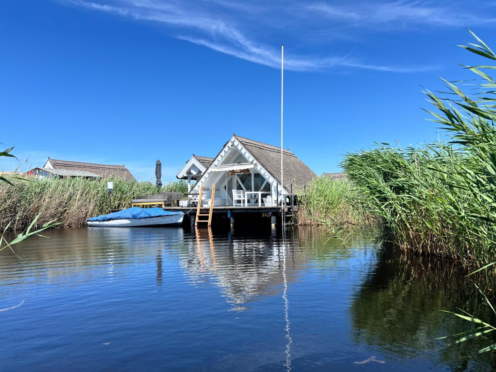 Seehuette Neusiedlersee - Seehaus Inklusive Elektroboot Rust Εξωτερικό φωτογραφία